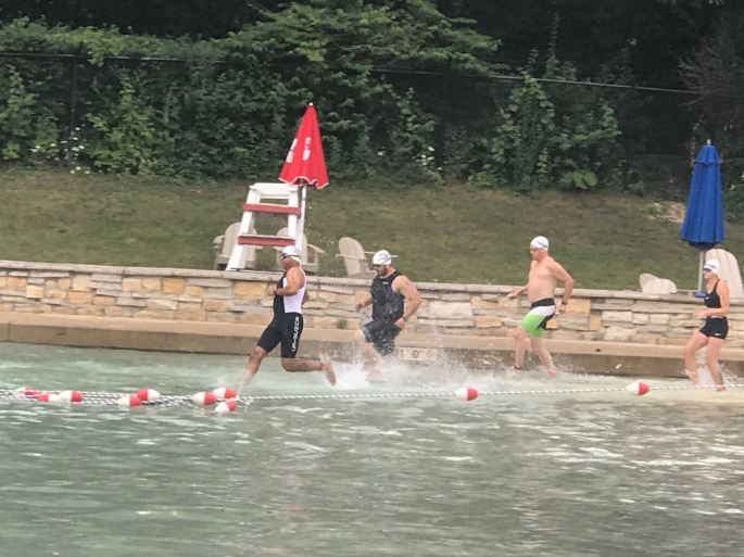 40f8f542-04f7-4aad-9591-7b0695d91ab4