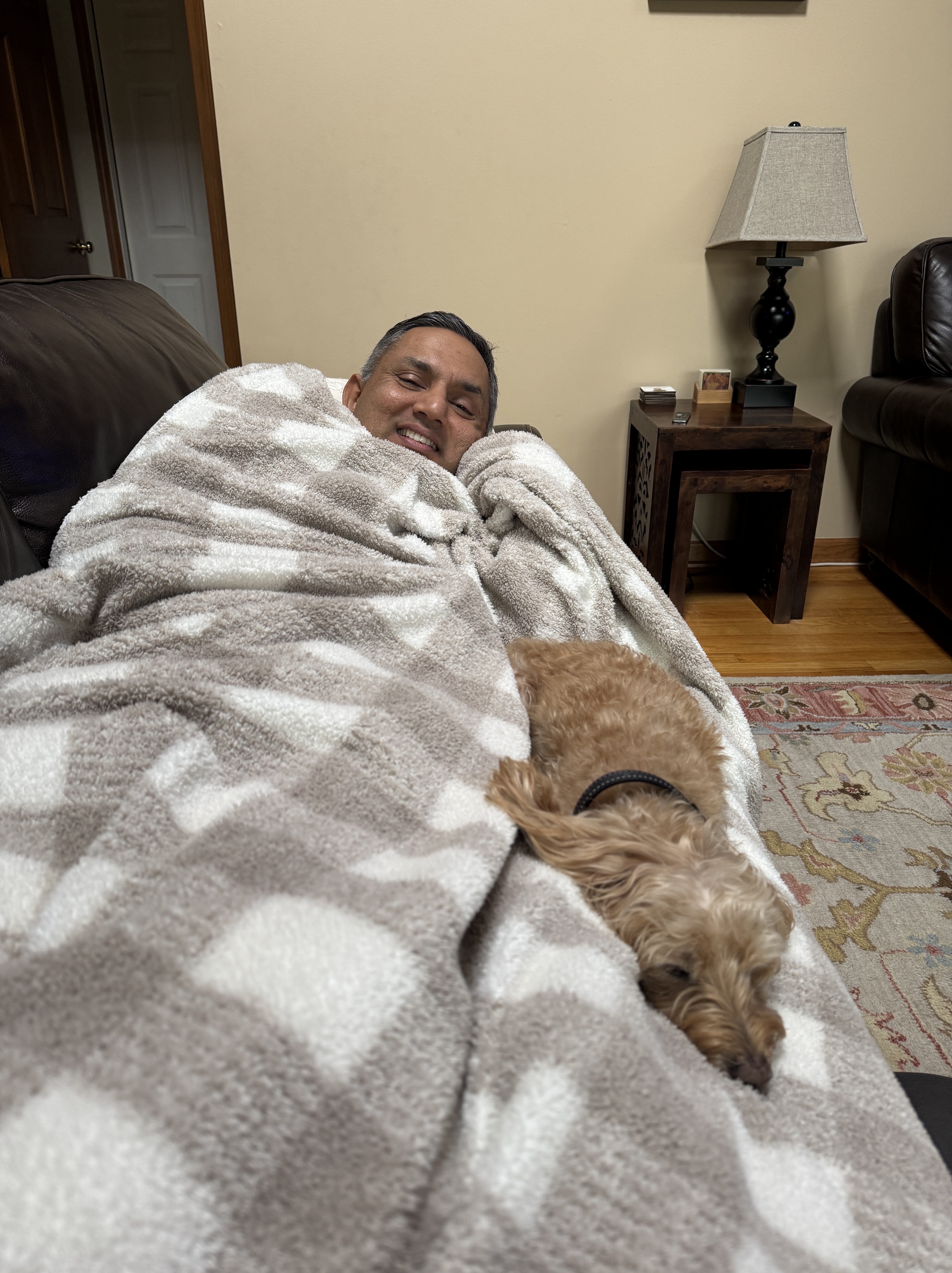 Dec 25, 2024: Christmas afternoon cuddle, Naperville, IL, USA