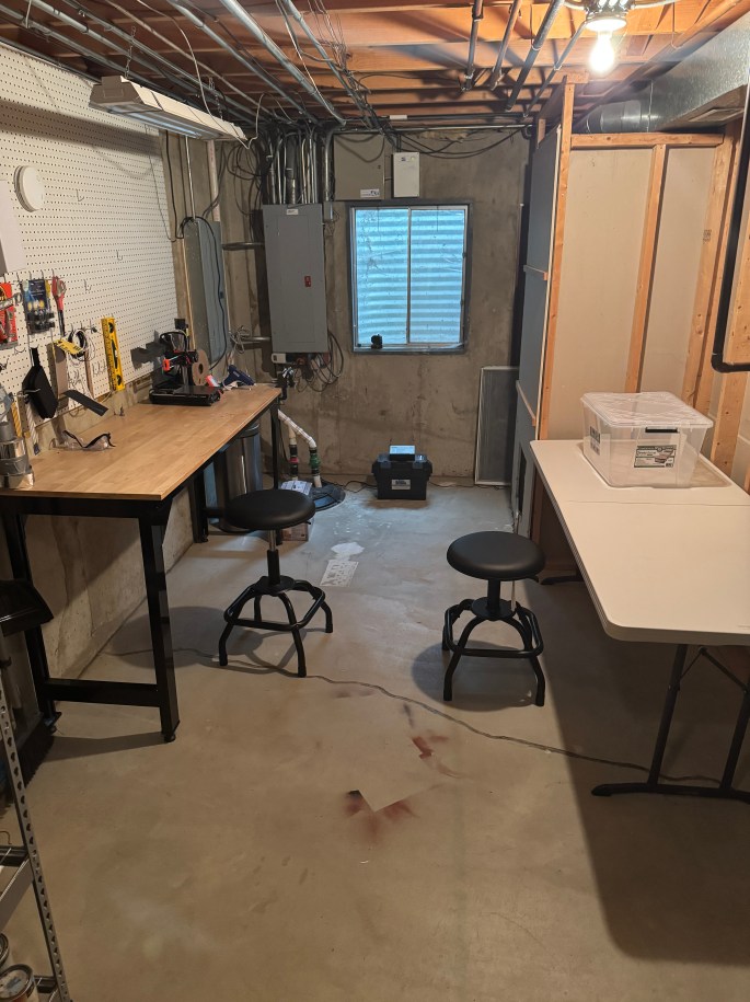 Jun 8, 2025: An interest in mycology resulted in Yash cleaning his workspace without any threat(s)!