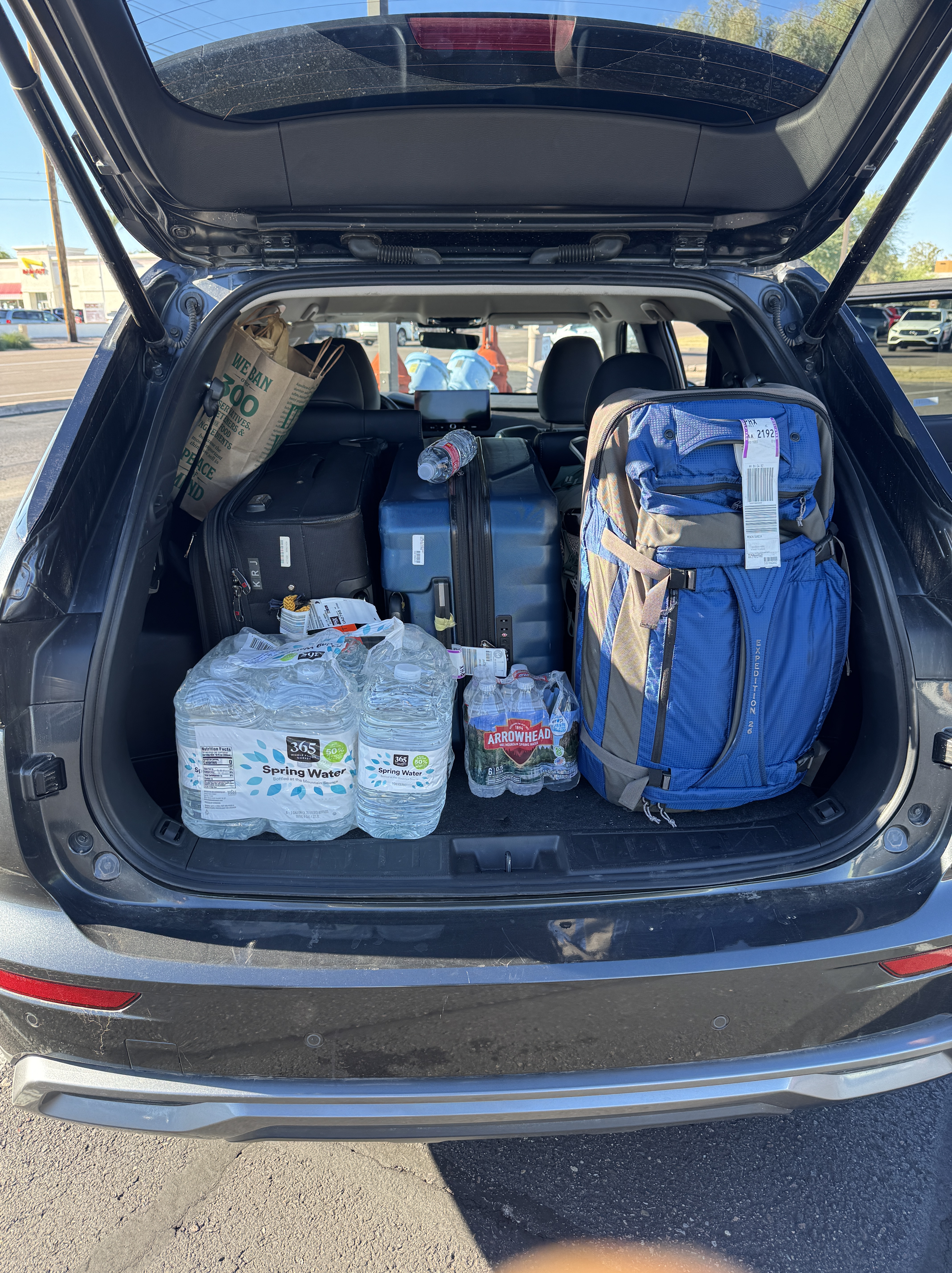 Oct 1, 2026: On way to Grand Canyon - pit stop at Whole Foods